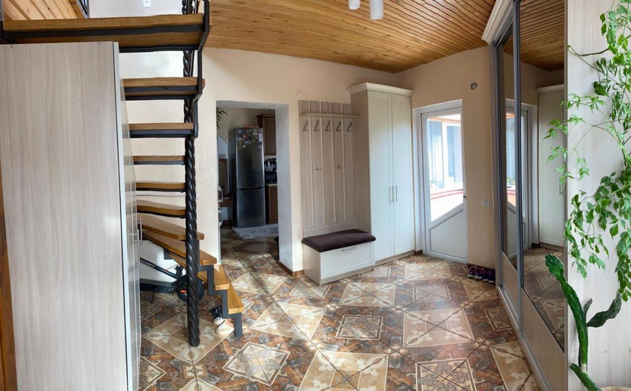 Domashnya Oselya Apartamento Verkhovyna Exterior foto