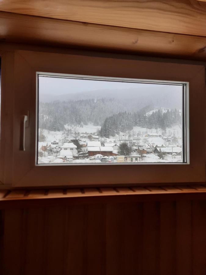 Domashnya Oselya Apartamento Verkhovyna Exterior foto